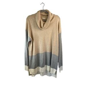Wonderfly Tan and Gray Long Sleeve Sweater Size XL